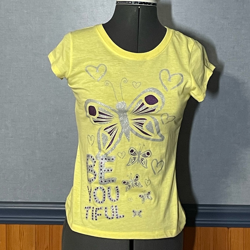 🔥3 for $15 Sale- EUC- Girls “be you tiful” butterfly tee